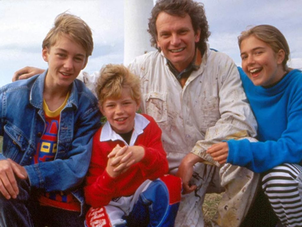 round the twist 90s tv was so weird